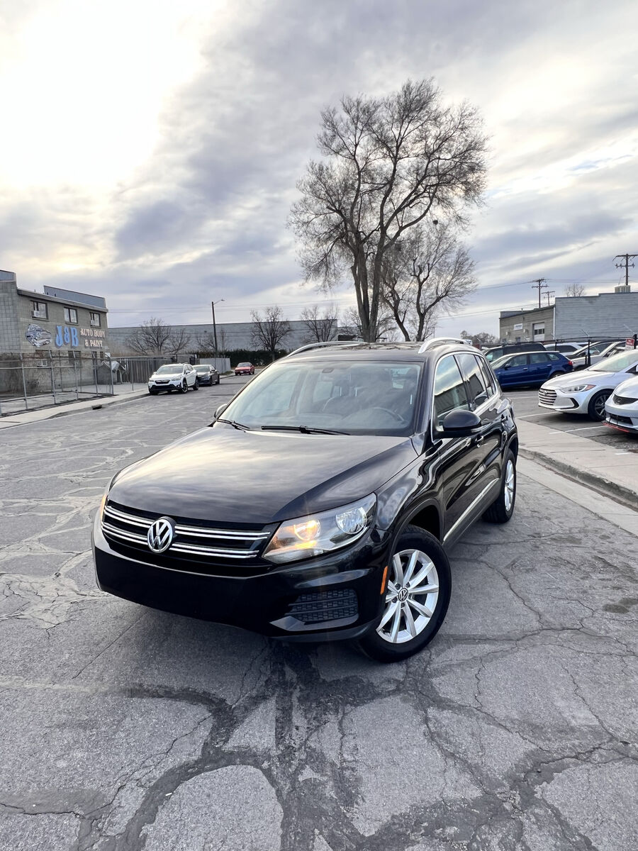 2017 VOLKSWAGEN TIGUAN 2.0T Wolfsburg Edition