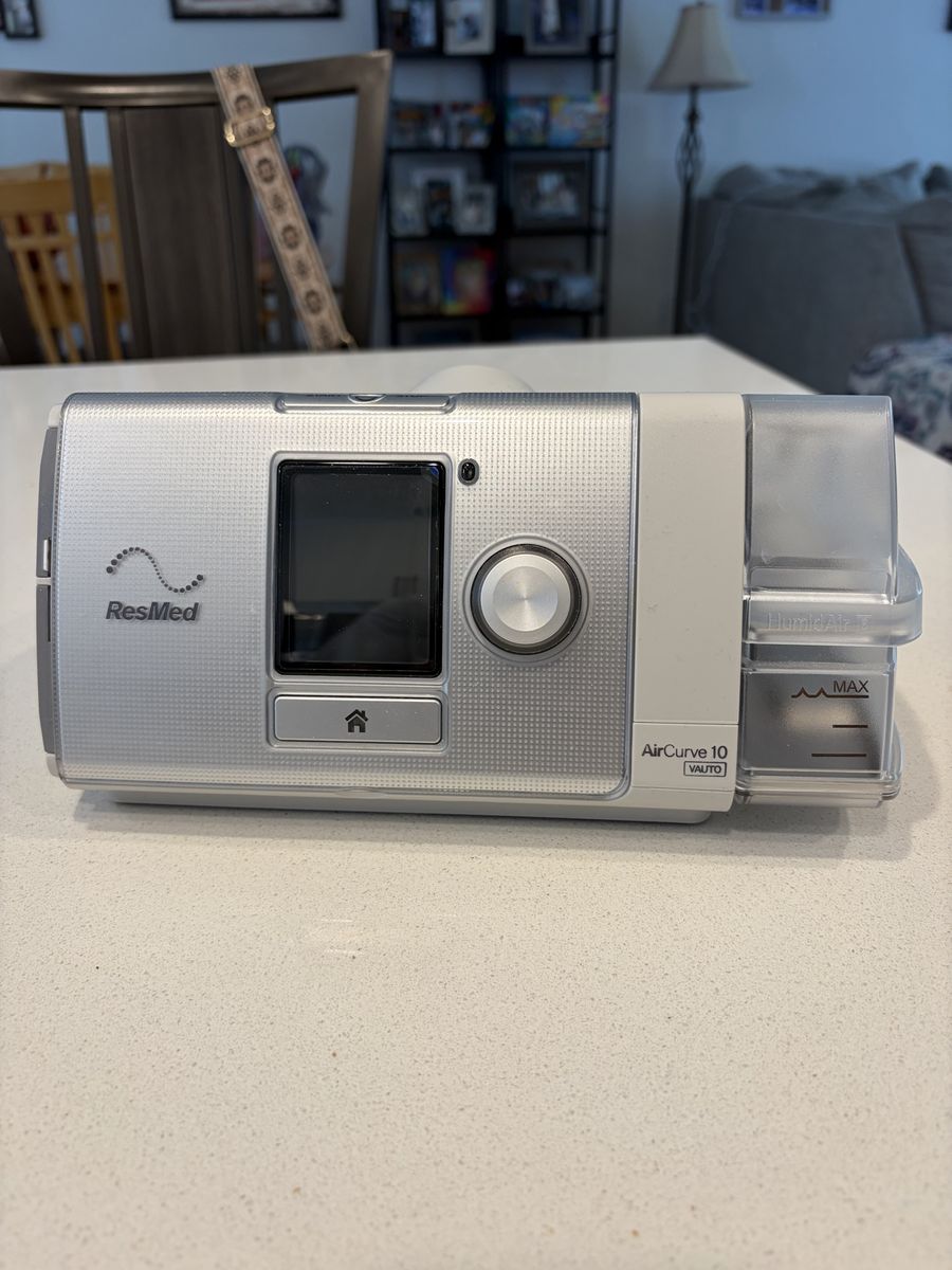 ResMed AirCurve 10 VAuto BiLevel PAP Machine with HumidAir Water Chamber