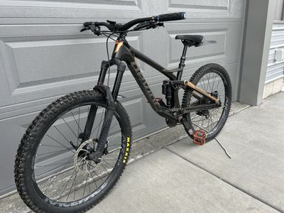 Devinci Spartan Carbon
