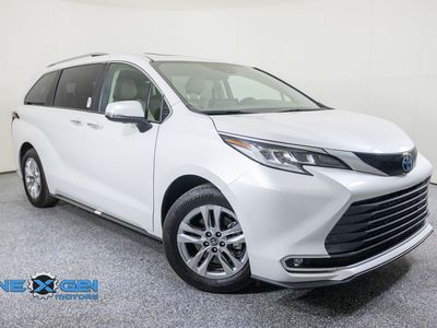 2024 Toyota Sienna Limited 7-Passenger