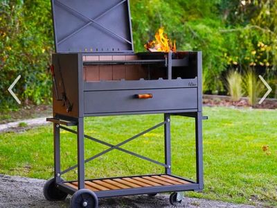 Nuke BBQ 40" Delta Argentinian-Style Wood Fired Grill with Cart