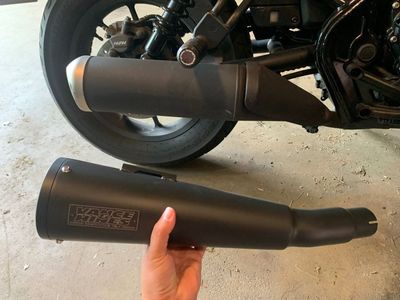 Vance & Hines Upsweep Slip-on Exhaust Honda Rebel 300 & 500 (2017-2023)