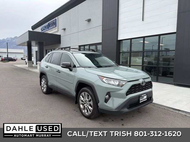 2020 Toyota RAV4 XLE Premium