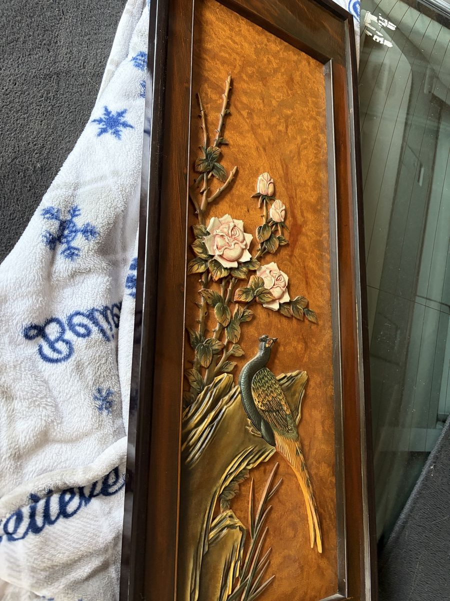 Main image 3
