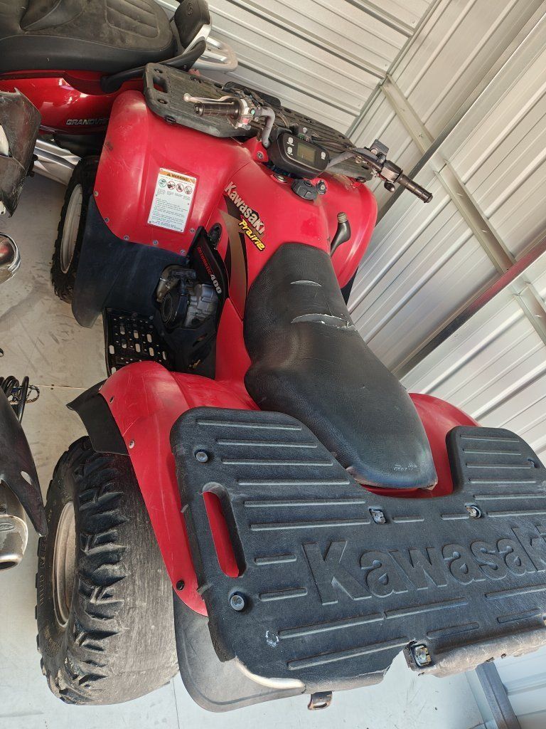 2000 Kawasaki Prarie 400