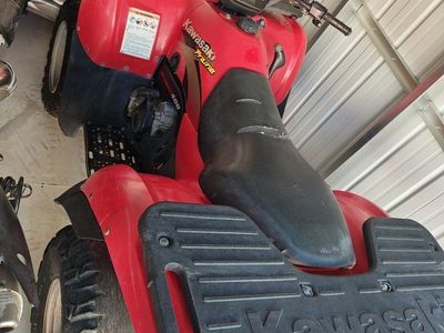 2000 Kawasaki Prarie 400