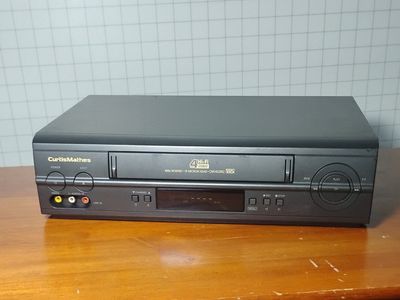 Curtis Mathis VCR VHS video cassette player