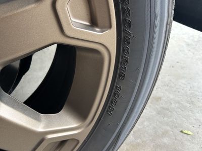 225/60R18 GeoTour tires set of 3