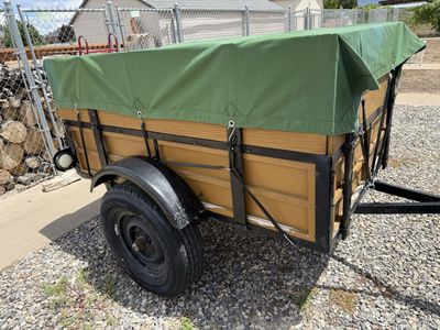 Perfect trailer for camping or road trips. So light but with big tires and high clearance.