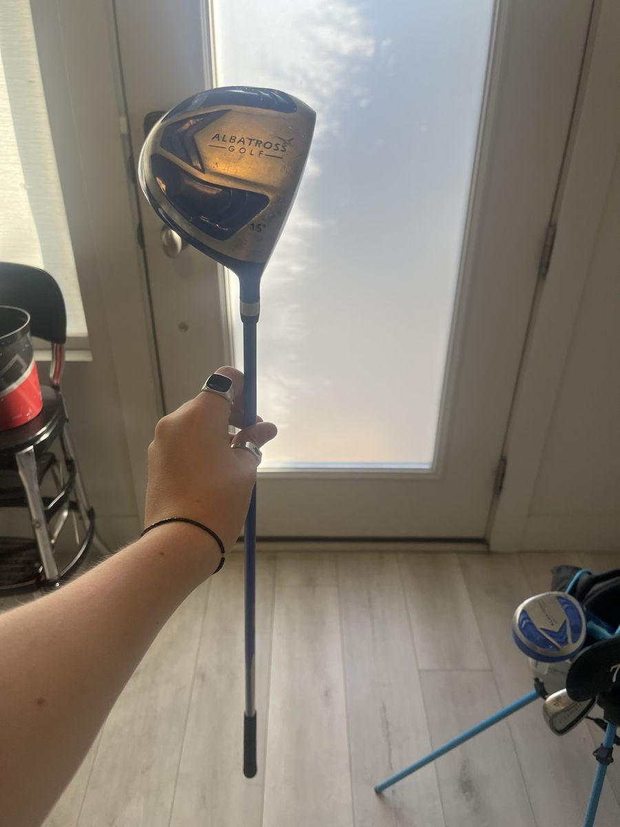 Youth golf clubs