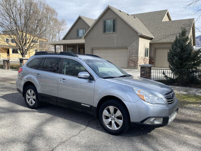 2012 SUBARU OUTBACK 2.5i Limited