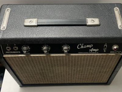 Fender Champ Amp