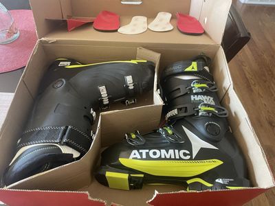 Ski Boots - Atomic Hawx PRM 100