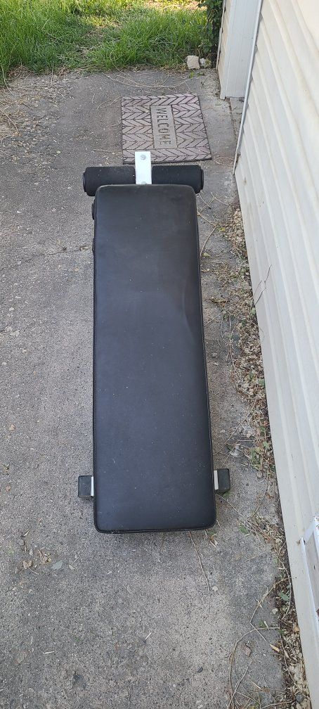 Main image 3
