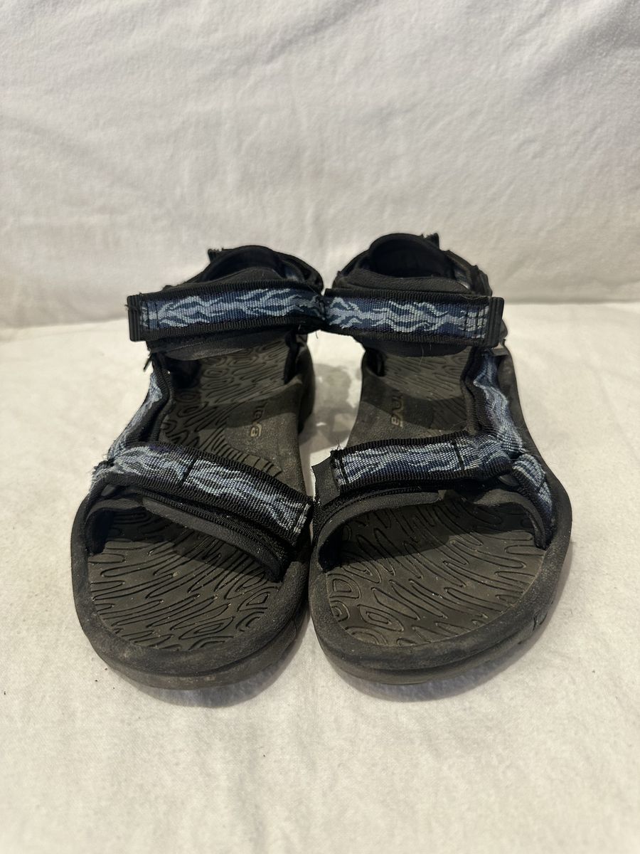 Teva Women’s Size 8 Blue Design, Hiking Sandals