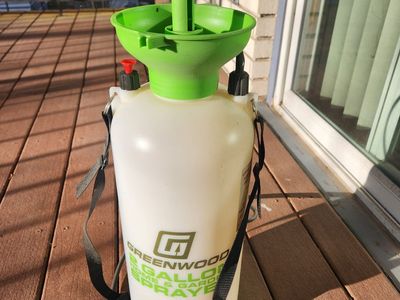 Greenwood 2 Gallon Sprayer