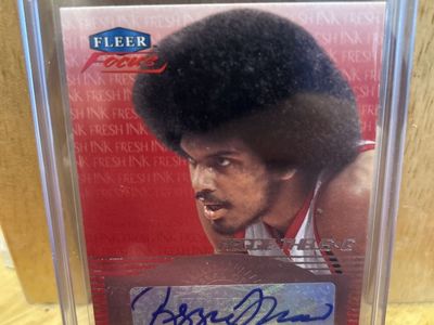 2012-13 UNLV Retro Auto Fleer Focus Fresh Ink Reggie Theus Certified Signature Autograph Trading Card