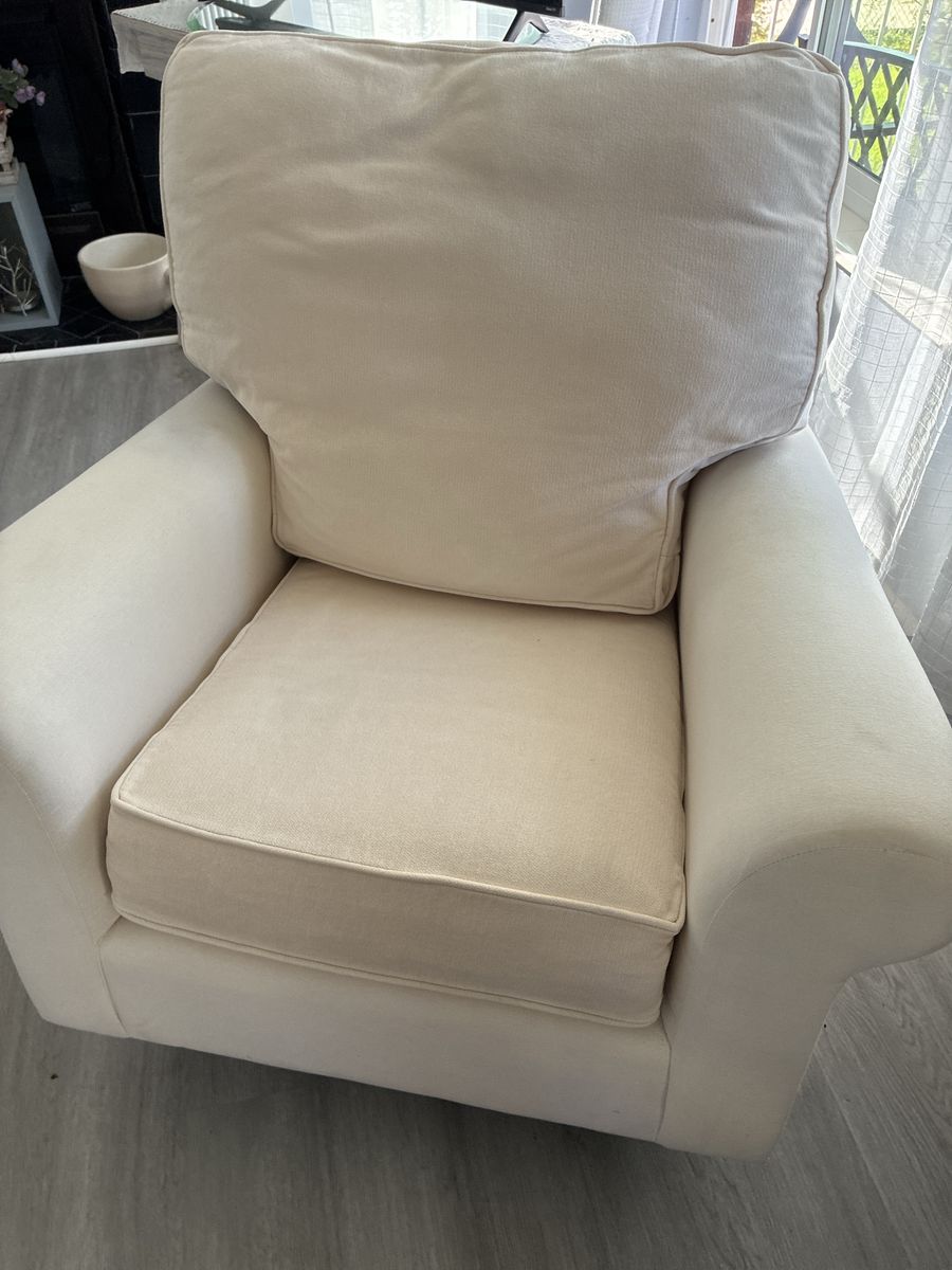 Cream Swivel Armchair Upholstered Accent Chair