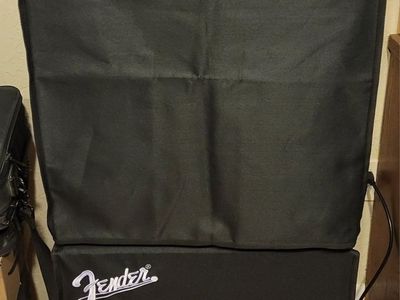 Fender Rumble Stage 800 Bass Amplifier with 2x10 and 2x10 Cabinet & Footswitch