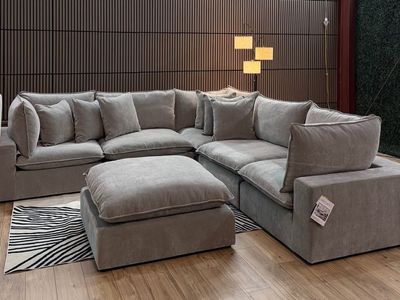 Aiden & Ivy 6-Piece Modular Sectional – BRAND NEW - DELIVERY SAME DAY