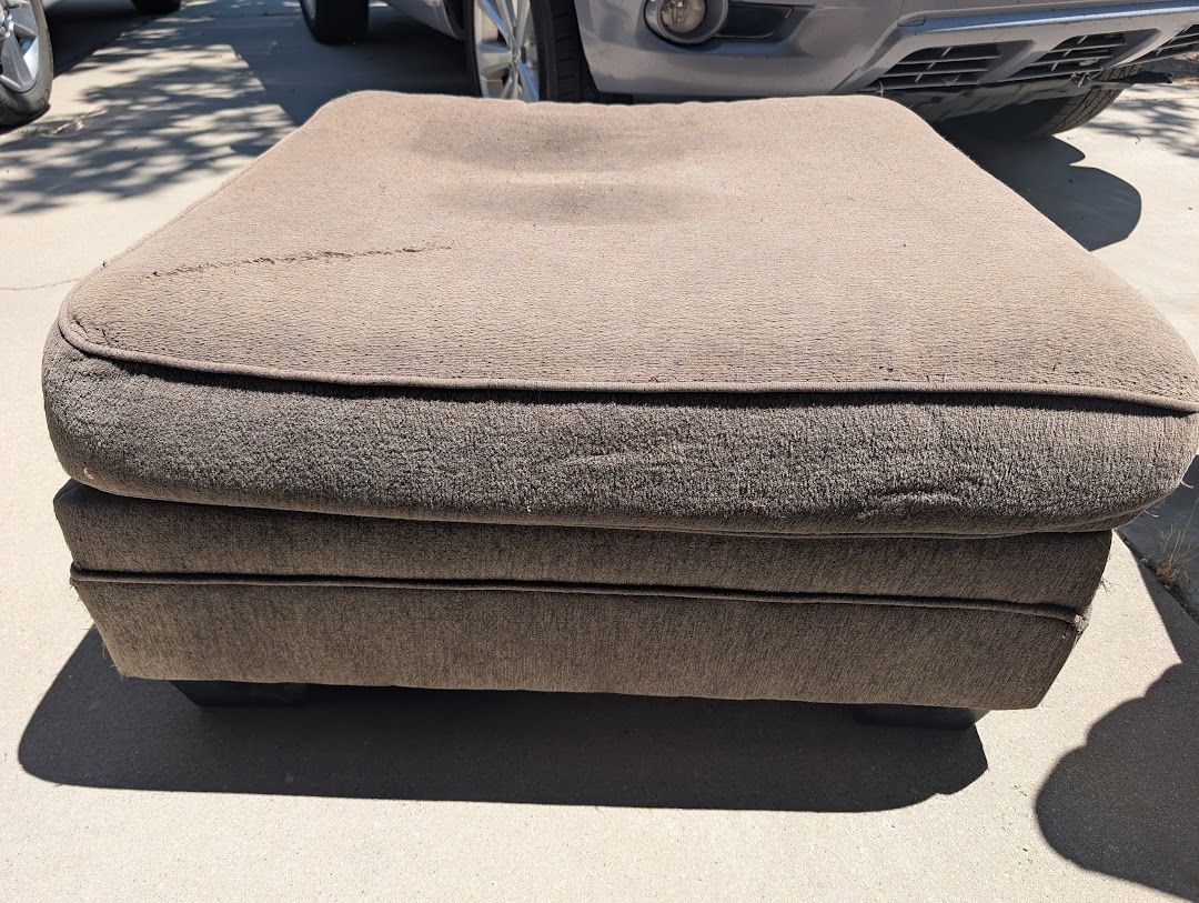 Free ottoman