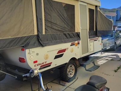 2014 STARCRAFT 12RT COMET POP UP CAMPER AND 2006 HONDA TRX 250EX