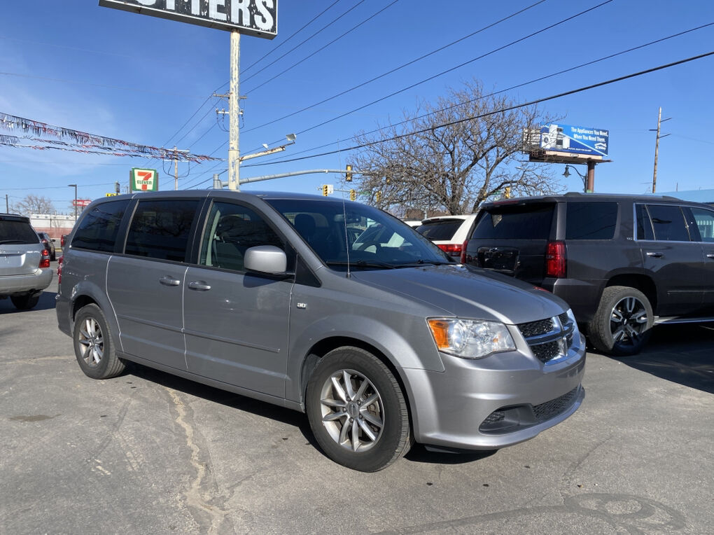 2014 Dodge Grand Caravan SE 30th Anniversary