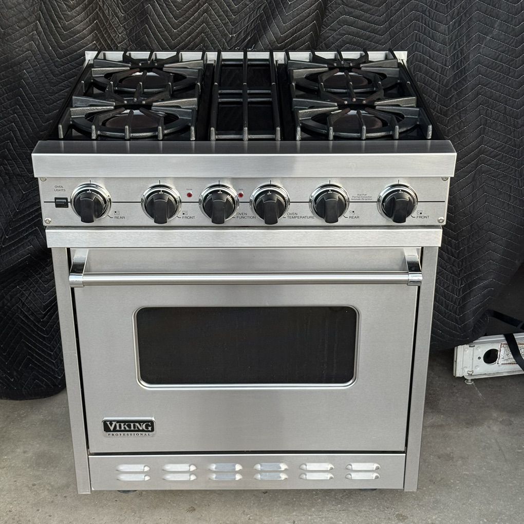 Viking 30” Dual Fuel Range - Fully Tested