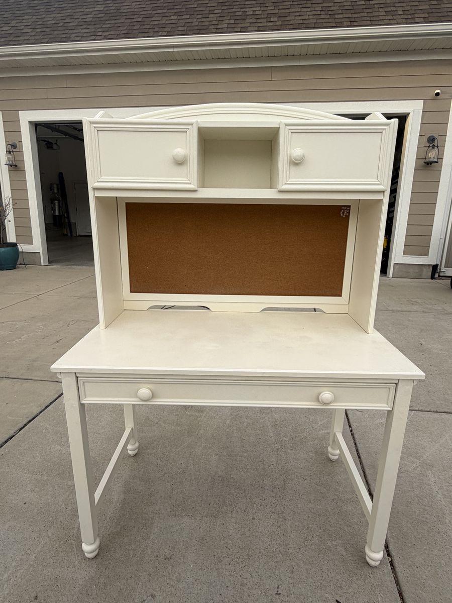 White Desk