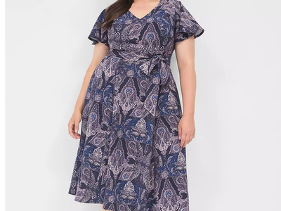 Professional Women's Plus Size Clothing (3 big bags) - 3X, 26/28 - Pants, Tops, Dresses, Blazers, Shirts