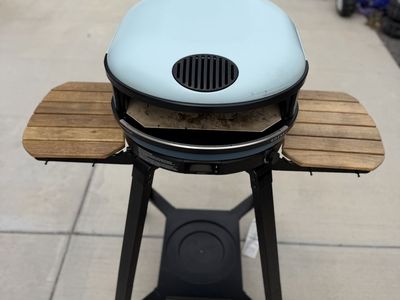 Limited Edition Hedley & Bennett x Gozney Tread Pizza Oven + Venture Stand - Excellent
