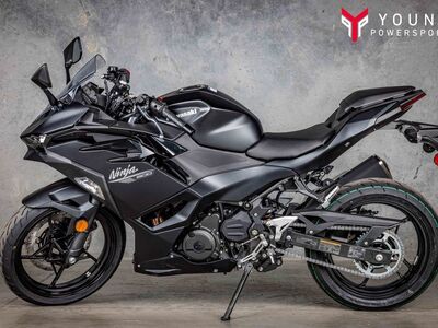 2026 Kawasaki Ninja® 500