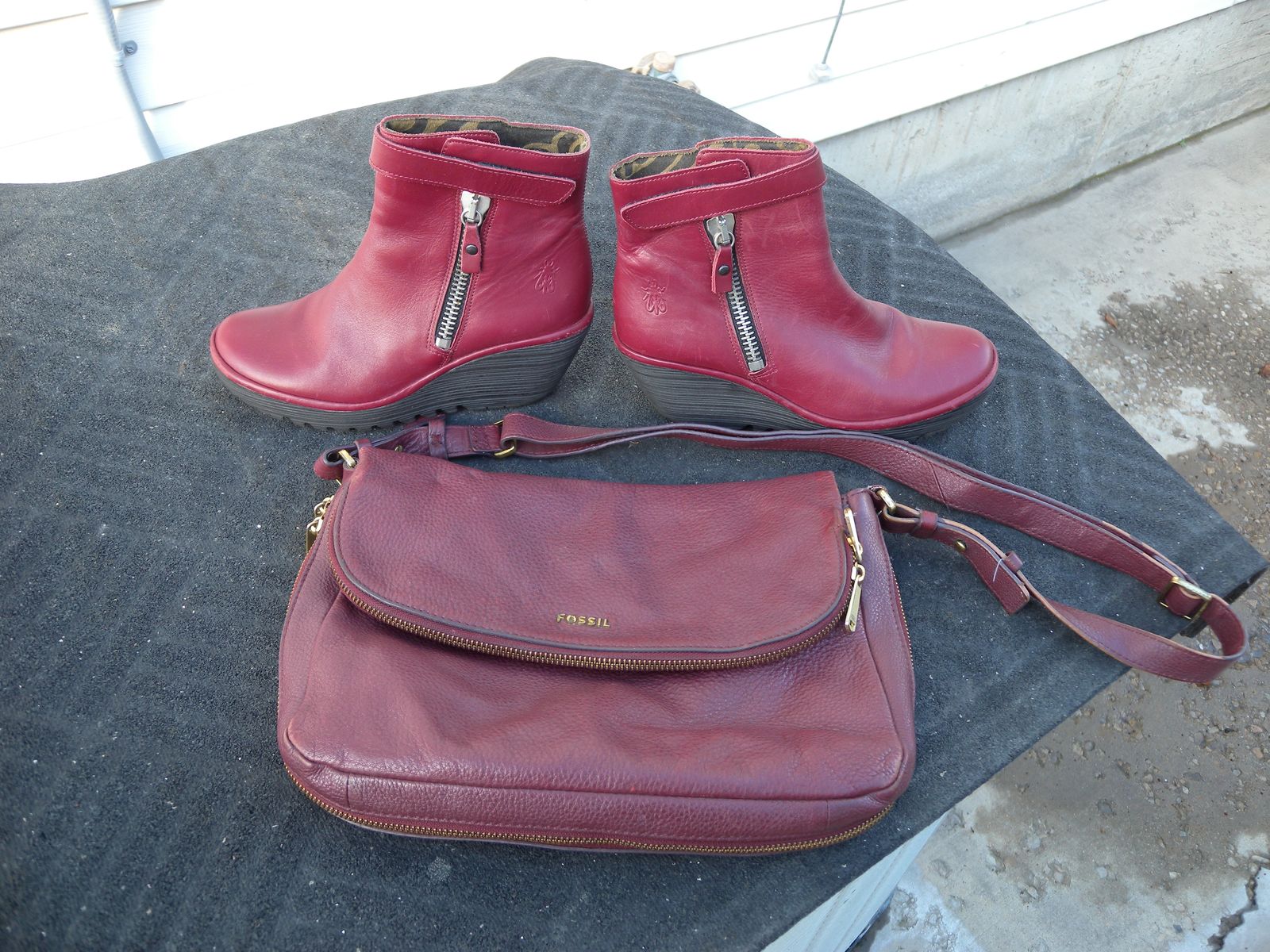 Fossil Hand Bag/Fly London Booties