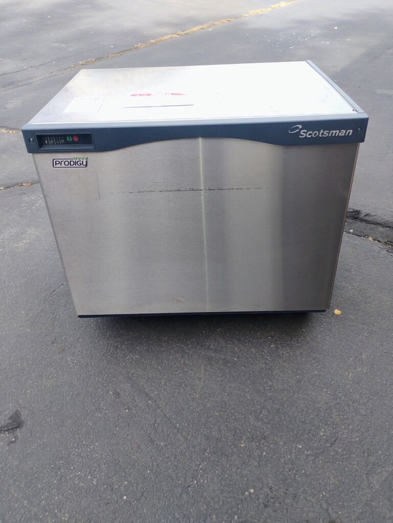 Scotsman C0520 Ice Machine