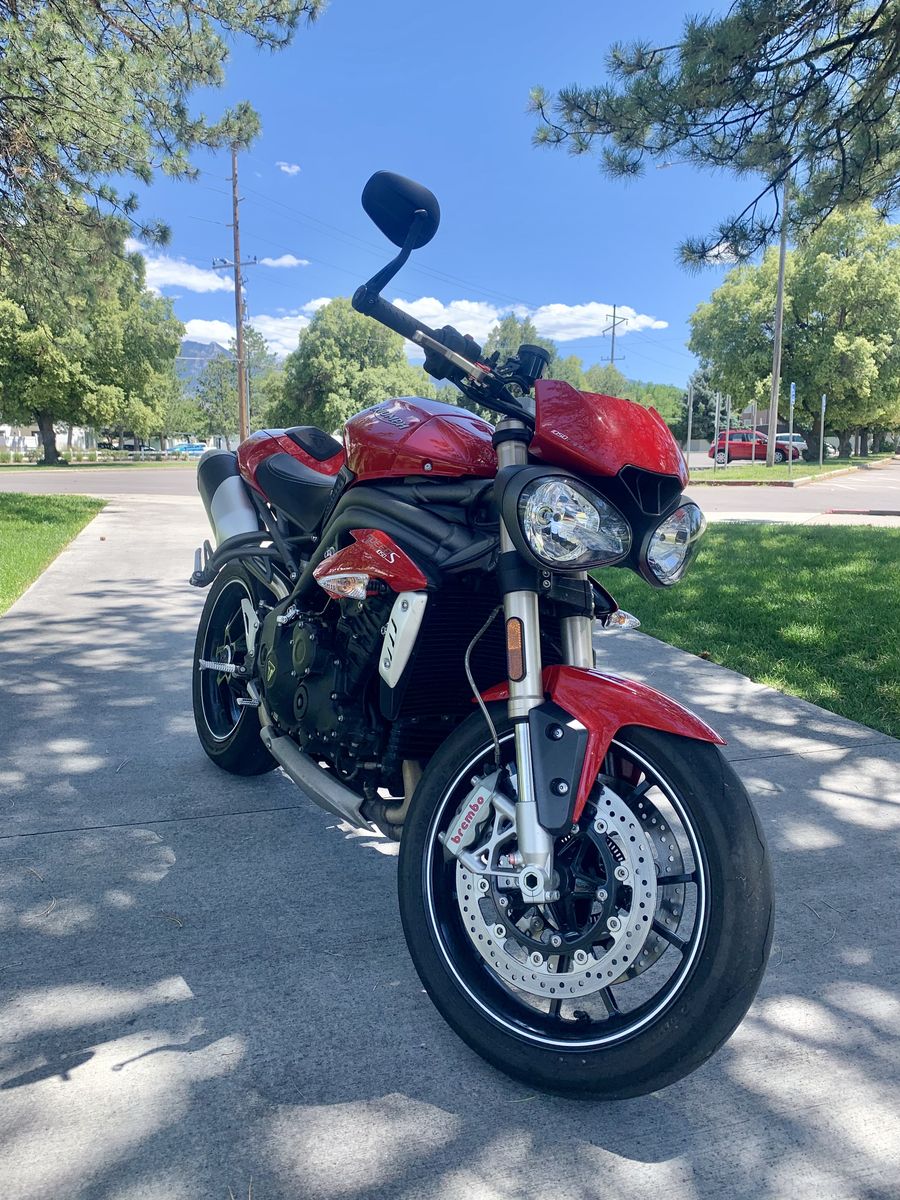 2016 Triumph Speed Triple S — Diablo Red — 4,322 miles — Millcreek