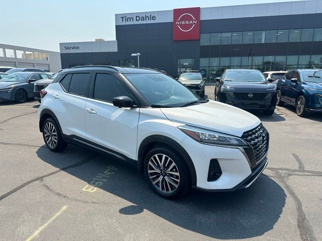 2024 Nissan Kicks SR