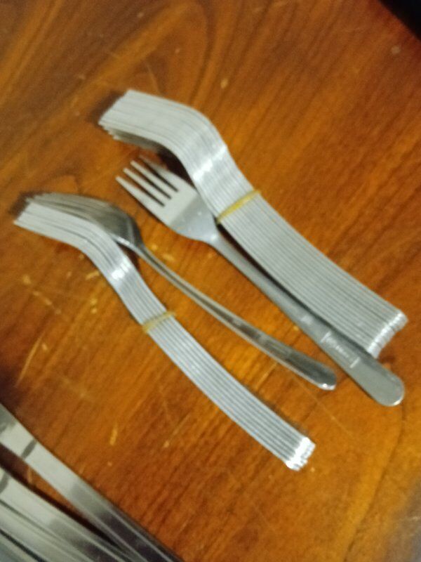 libby forks 285 and silverbug knives 300