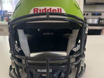 Riddell Speedflex Football Helmet - Large, Green with Black Facemask