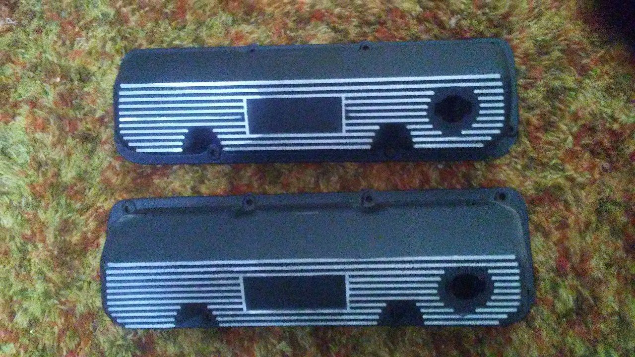 FORD VINTAGE VALVE COVERS
