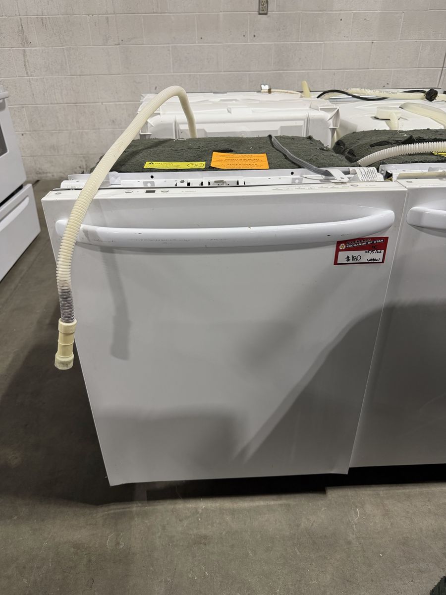 BIG SAVINGS! NICE CONDITION GE WHITE DISHWASHER