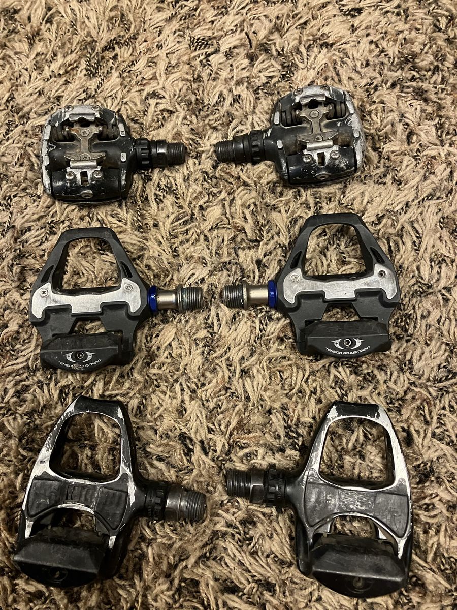 Used Look Cycle Road Bike Clipless Pedals - 3 Pairs