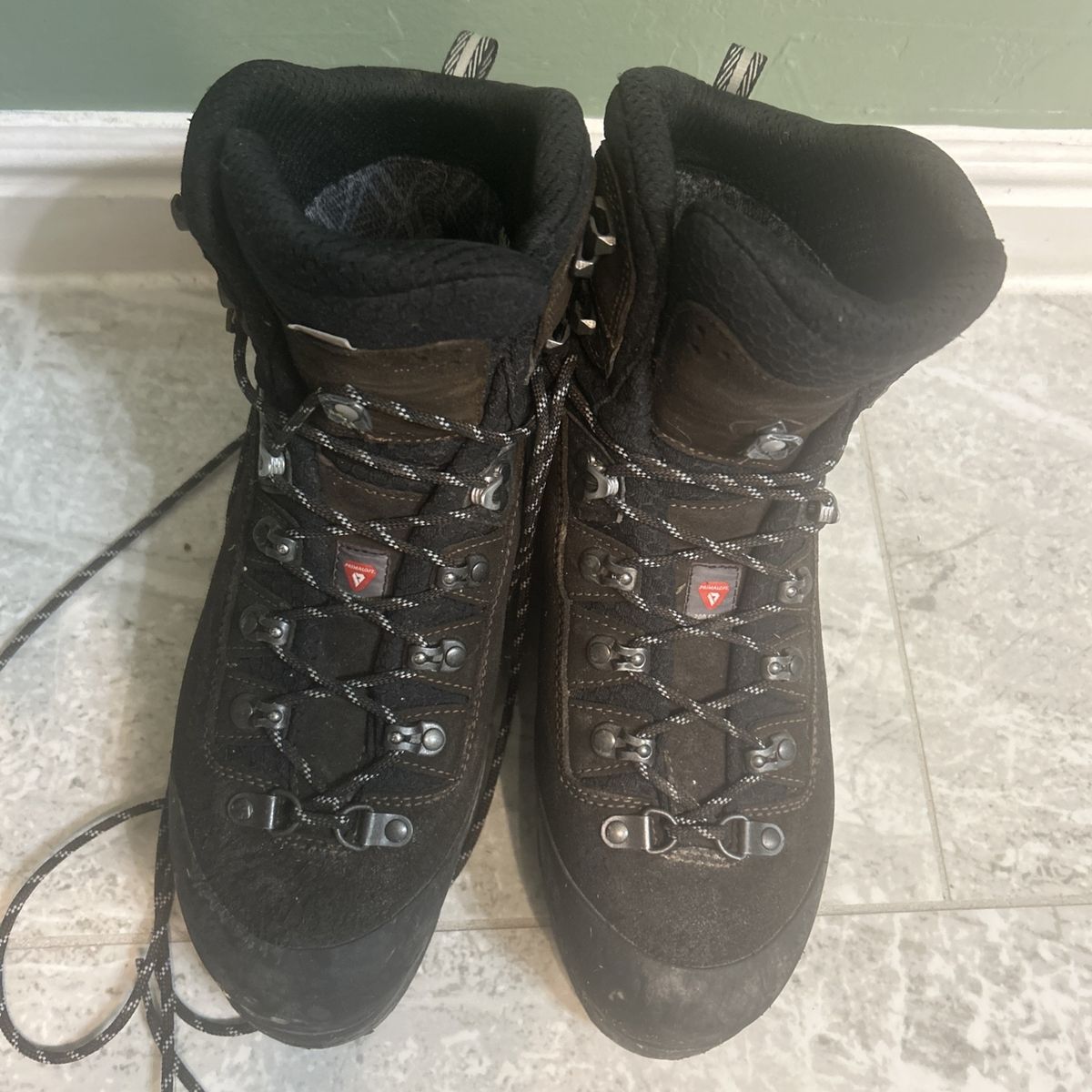 Lowa Mountain Expert GTX EVO Hunting Hiking Size 9