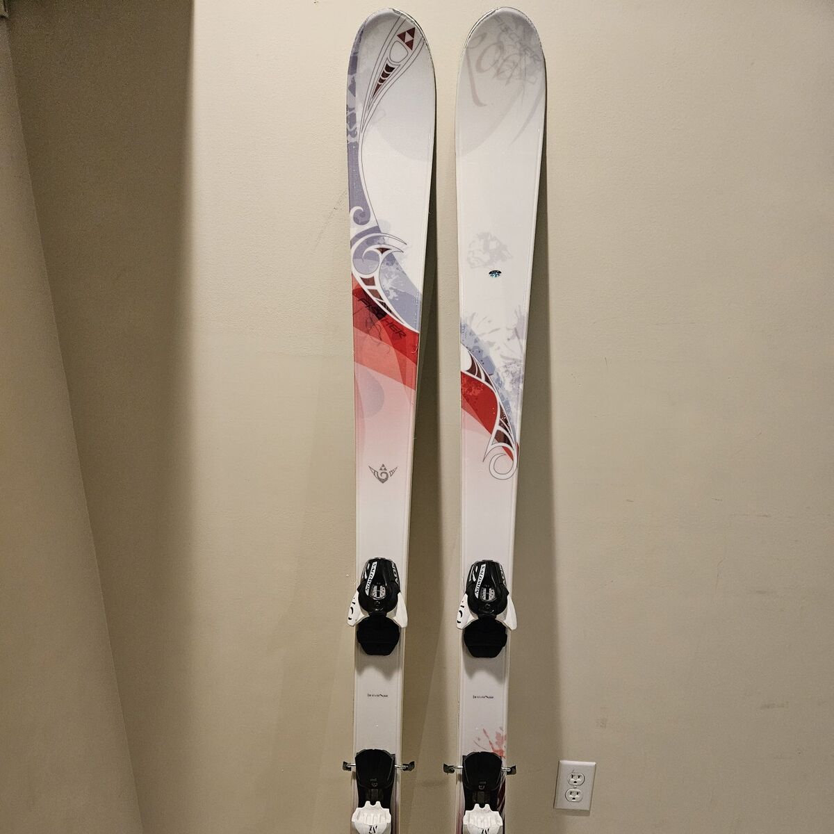 167cm Fischer KOA skis