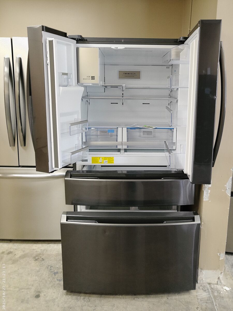 New Counter Depth Black Stainless French Door~1 Year Factory Warranty