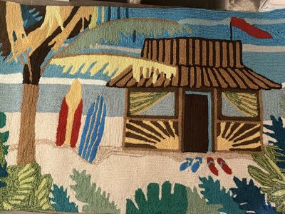New. Wool Tiki Hut Rug! 3x4 Front Door Mat!