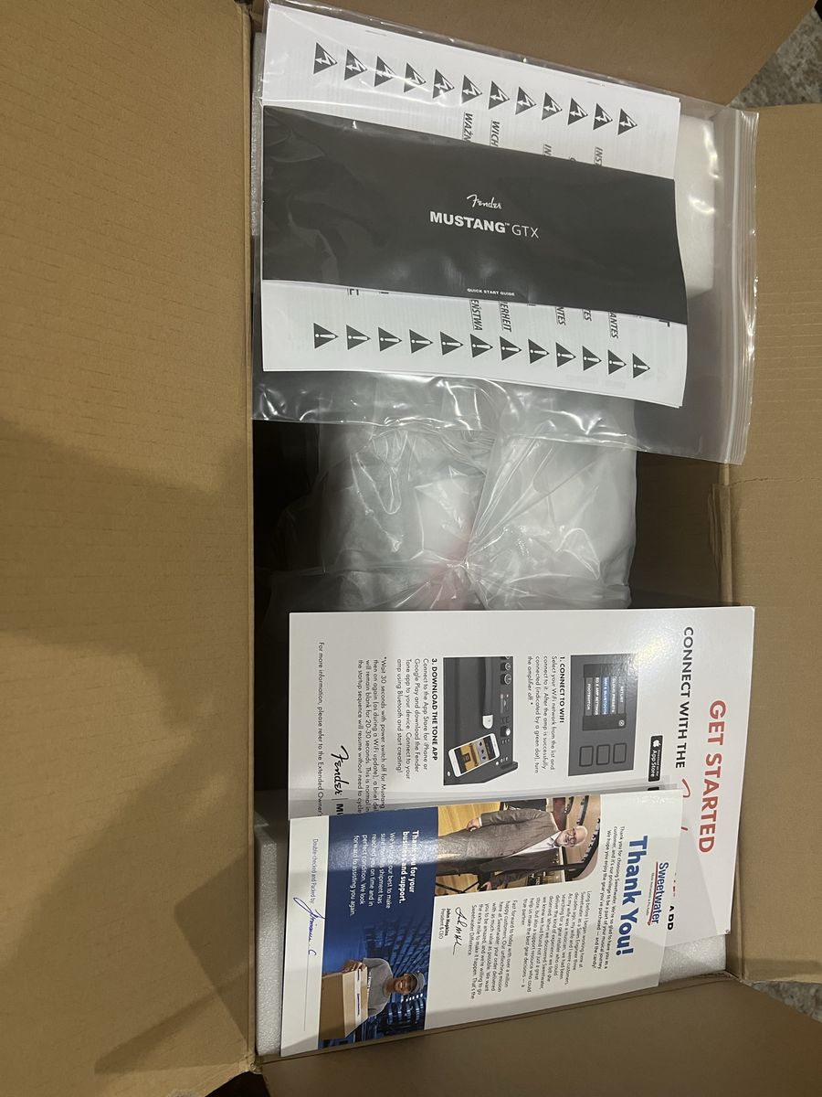 Fender Mustang GTX100 guitar amplifier