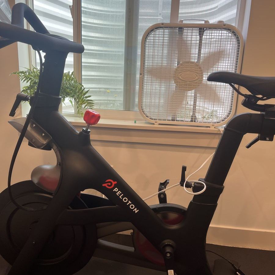 test listing - Peloton Bike+ Smart Exercise testzzzz