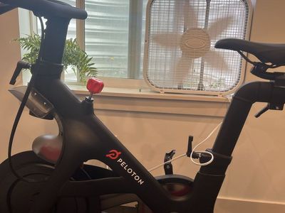test listing - Peloton Bike+ Smart Exercise testzzzz