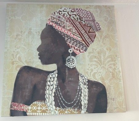 Striking African woman - Canvas art