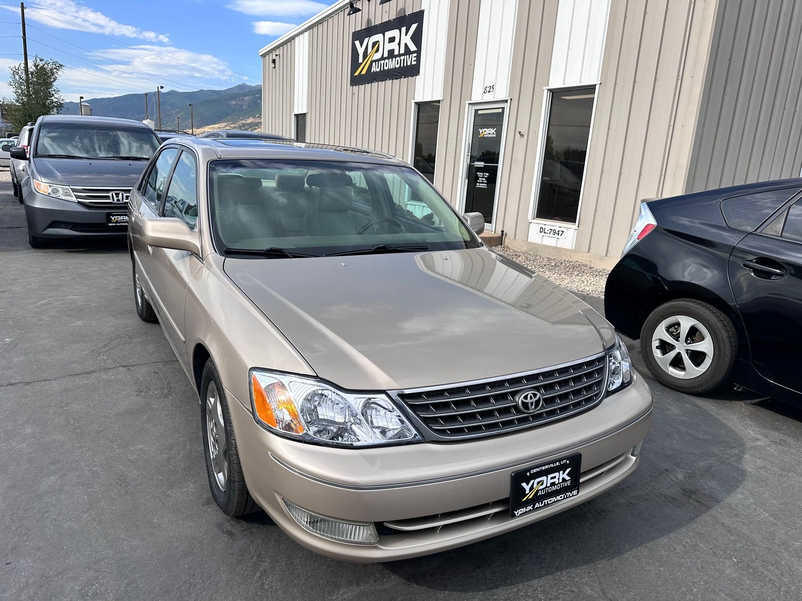 2003 Toyota Avalon XLS